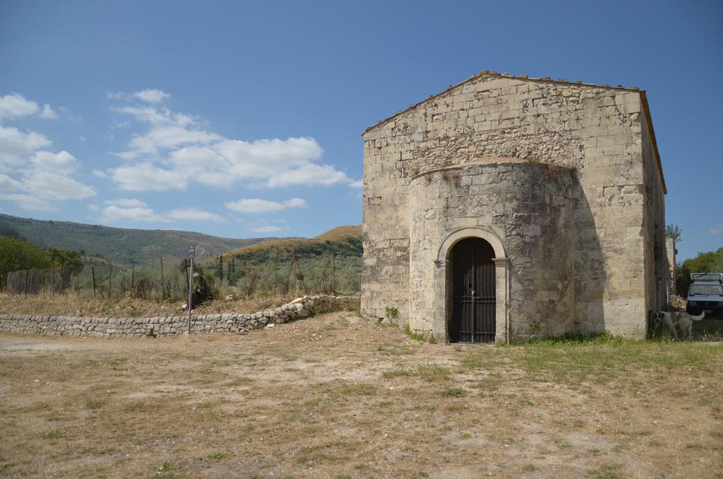 Le Case Di S. Andrea Buccheri Extérieur photo